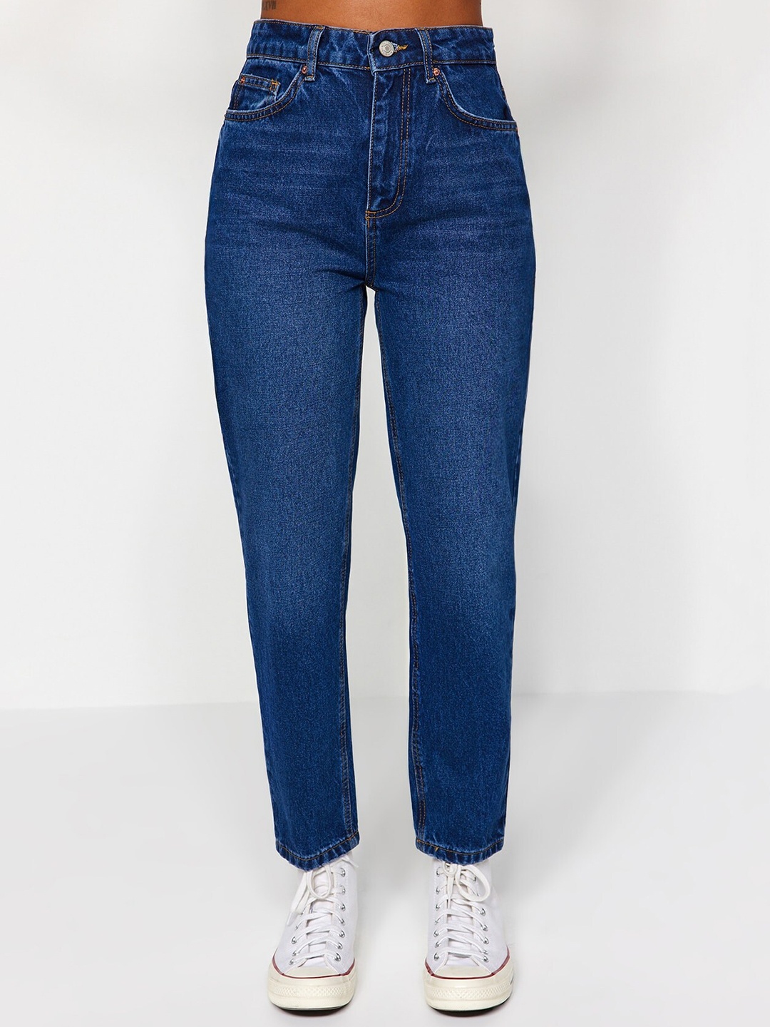 

Trendyol Women Clean Look Light Fade Pure Cotton Jeans, Blue