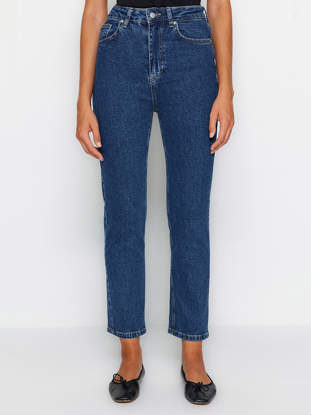 

Trendyol Women Mid Rise Clean Look Stretchable Jeans, Blue
