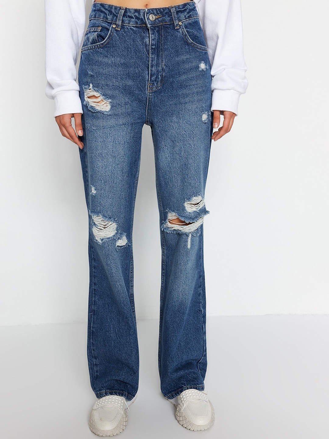 

Trendyol Women Mid-Raise Highly Distressed Pure Cotton Jeans, Na