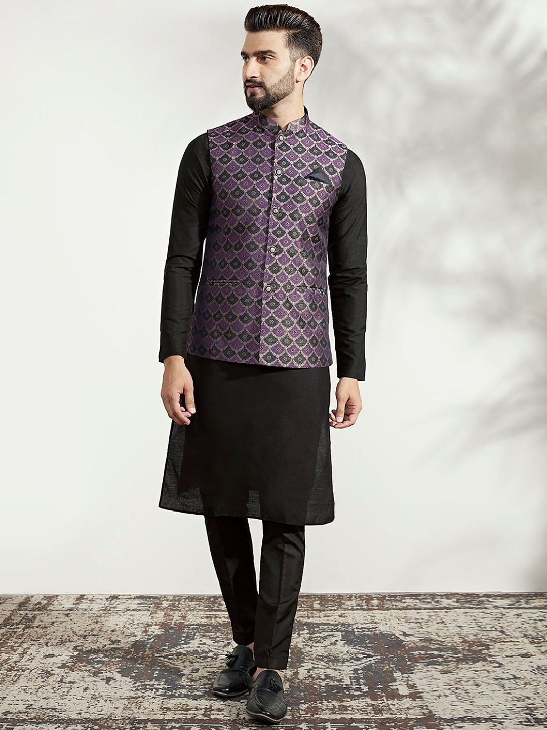 

KISAH Men Woven Jacquard Regular Fit Ethnic Motifs Kurta Jacket Trouser Set, Black