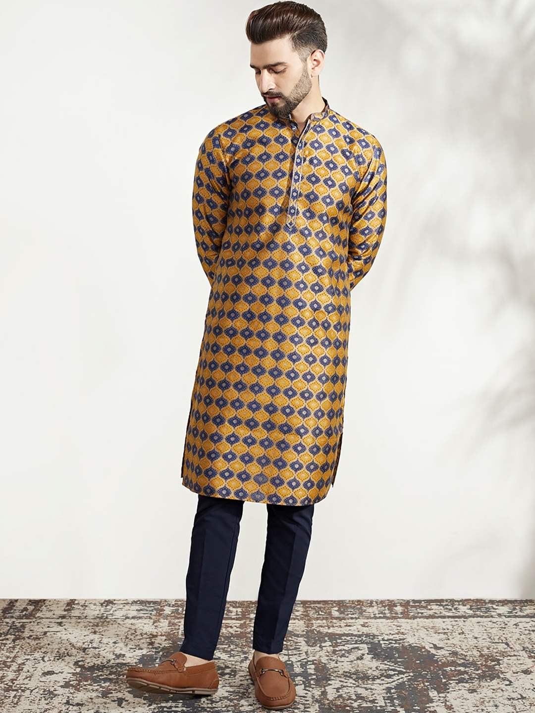 

KISAH Ethnic Motifs Printed Mandarin Collar Kurta With Pyjamas, Mustard