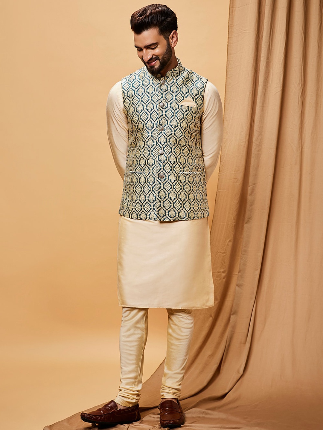 

KISAH Mandarin Collar Kurta With Churidar & Woven Design Nehru Jacket, Blue