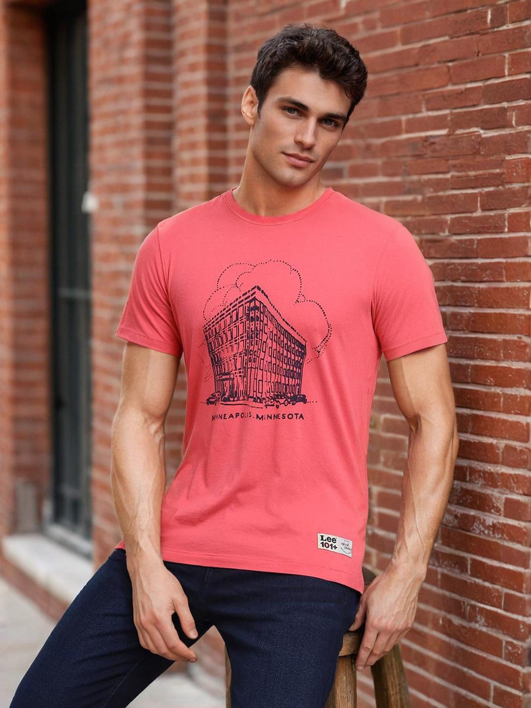 

Lee Graphic Printed Cotton T-shirt, Pink