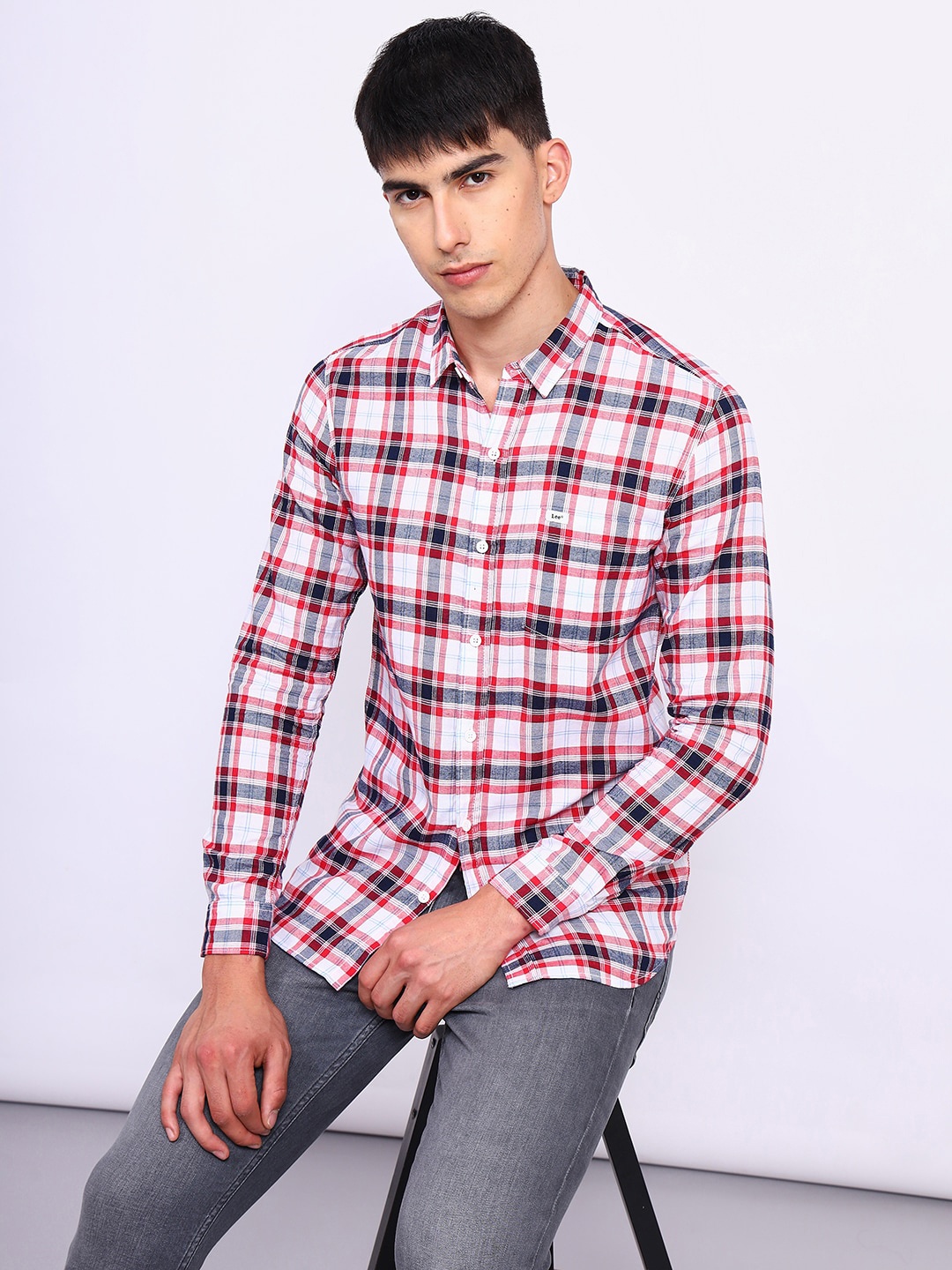 

Lee Checked Slim Collar Cotton Casual Shirt, Red