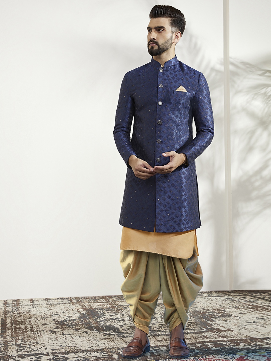 

KISAH Self-Design Sherwani Set, Navy blue