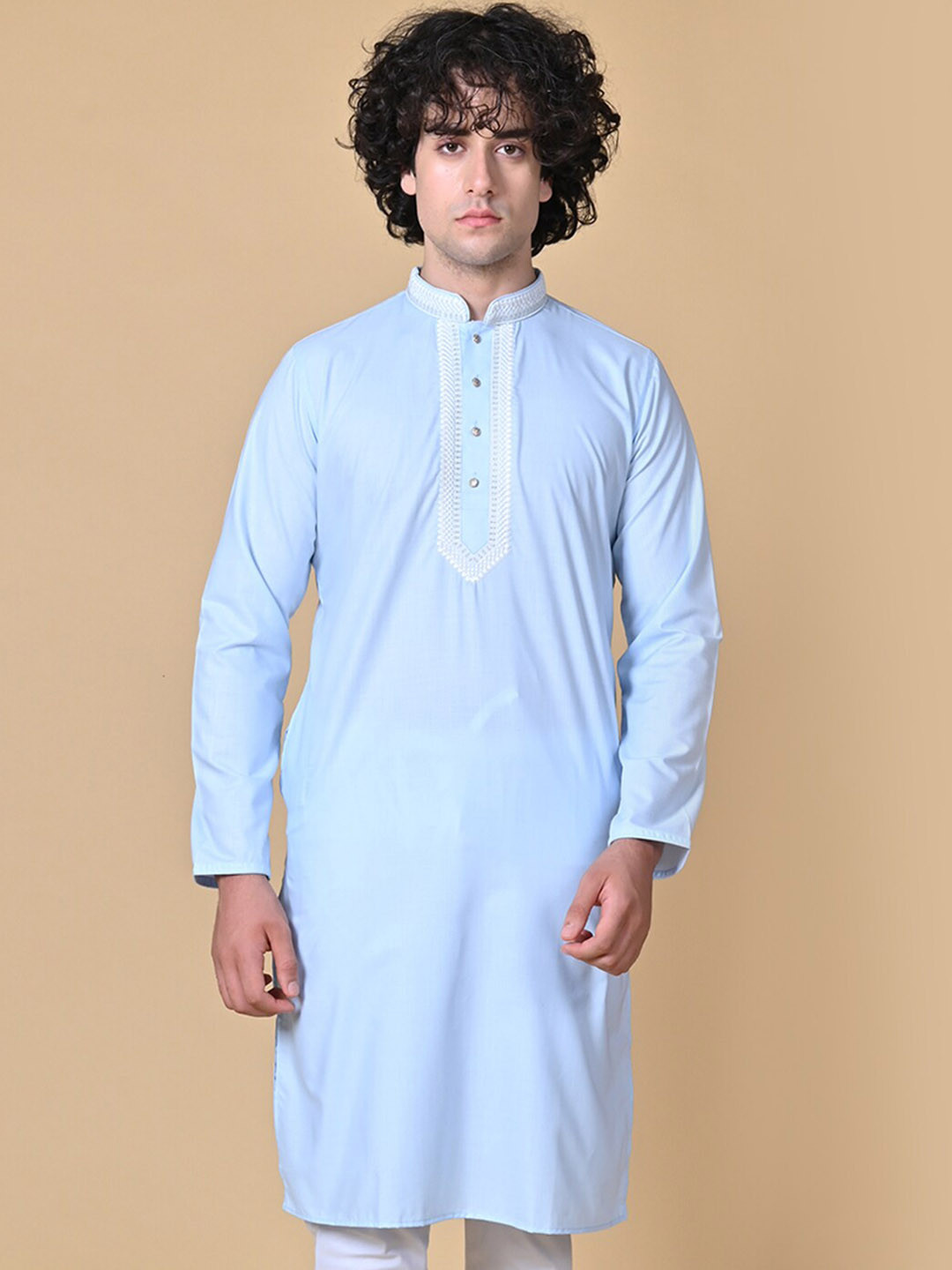 

MAAHI FABS Yoke Design Thread Work Straight Kurta, Blue