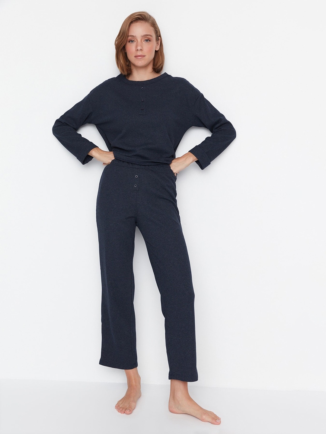 

Trendyol Round Neck T-shirt And Pyjamas, Navy blue