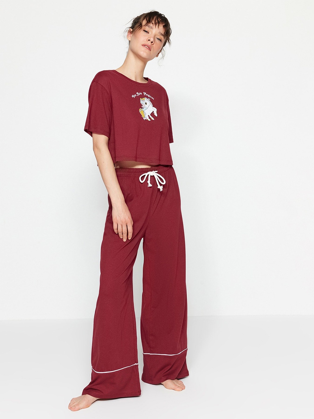 

Trendyol Round Neck Printed Nightsuit, Maroon