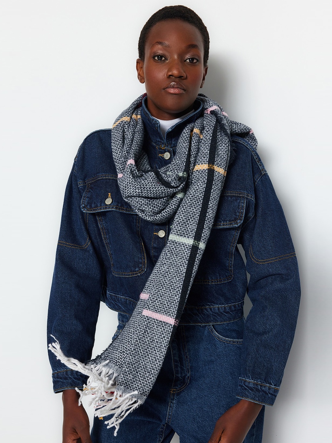 

Trendyol Striped Pure Cotton Scarf, Grey