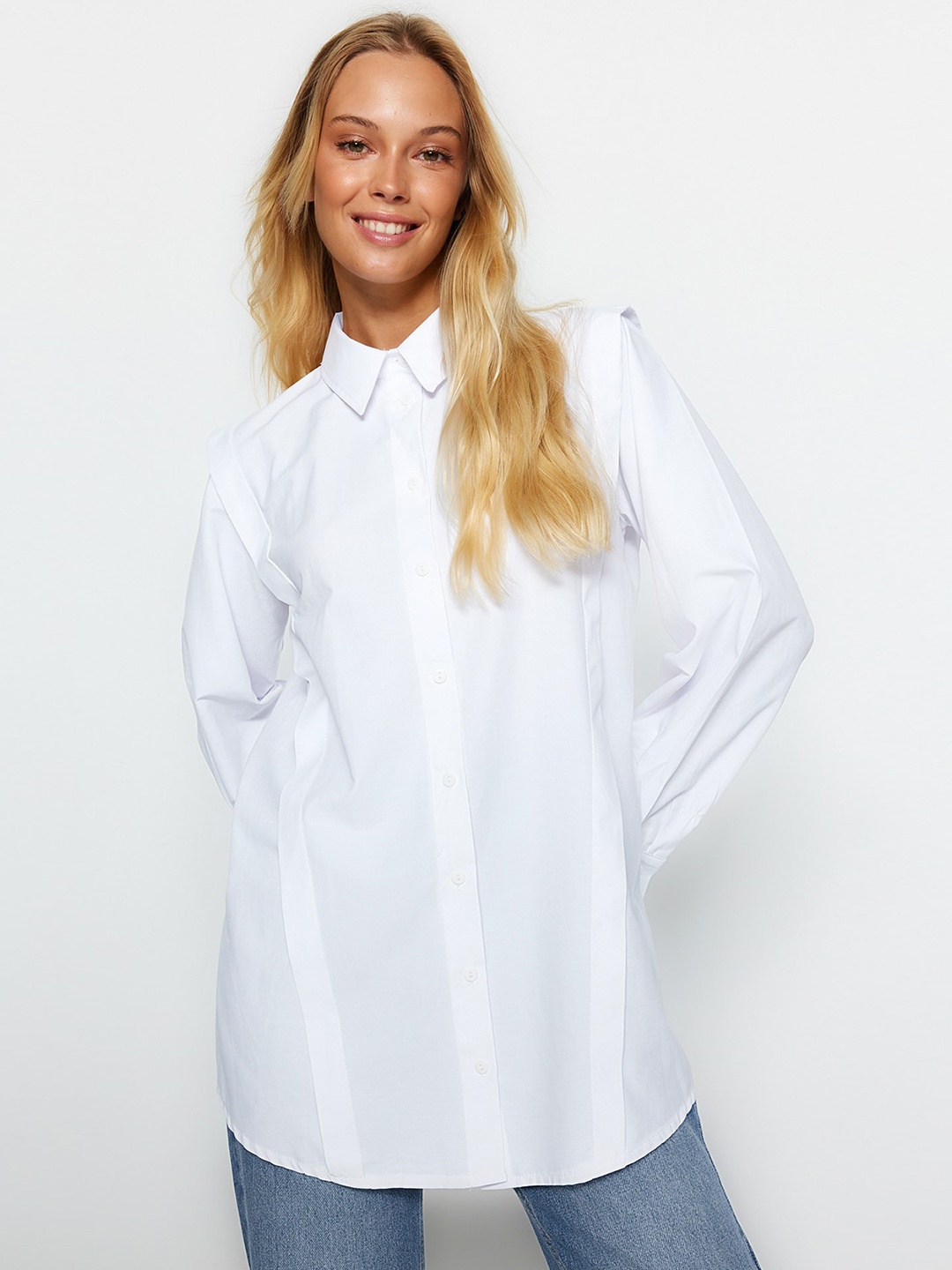 

Trendyol Opaque Casual Shirt, White