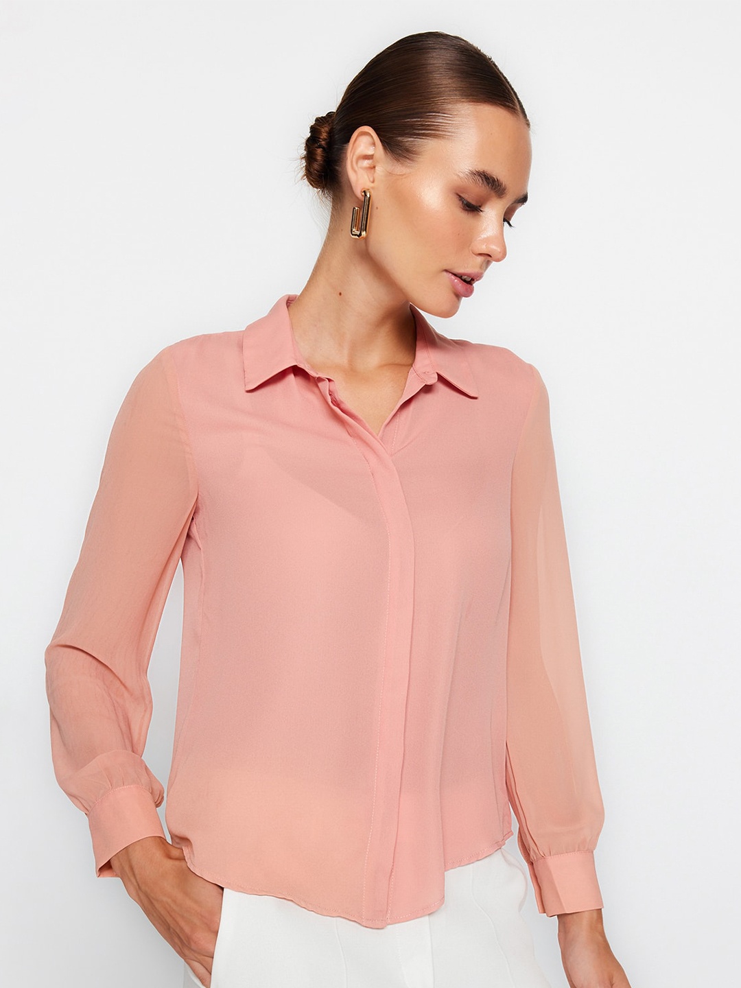 

Trendyol Spread Collar Casual Shirt, Peach