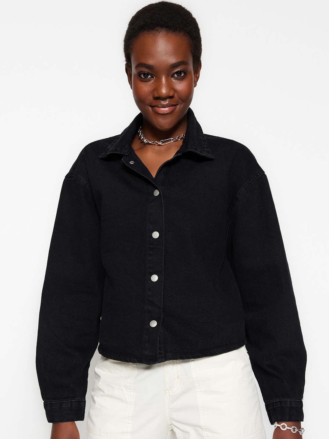 

Trendyol Spread Collar Pure Cotton Casual Shirt, Black