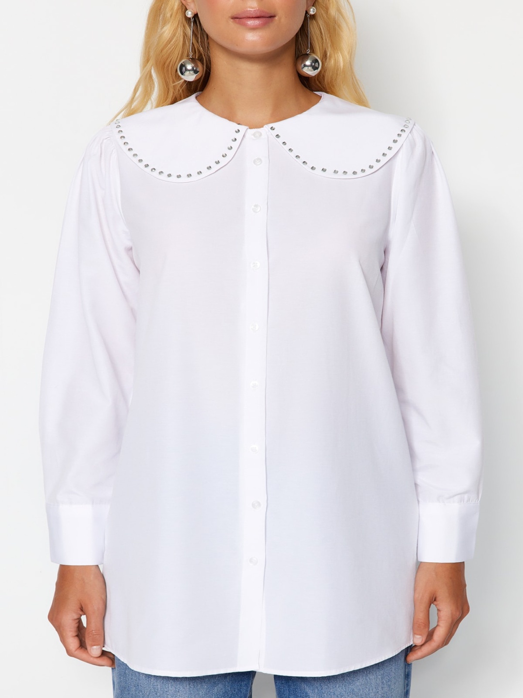 

Trendyol Peter Pan Collar Regular Fit Opaque Casual Shirt, White