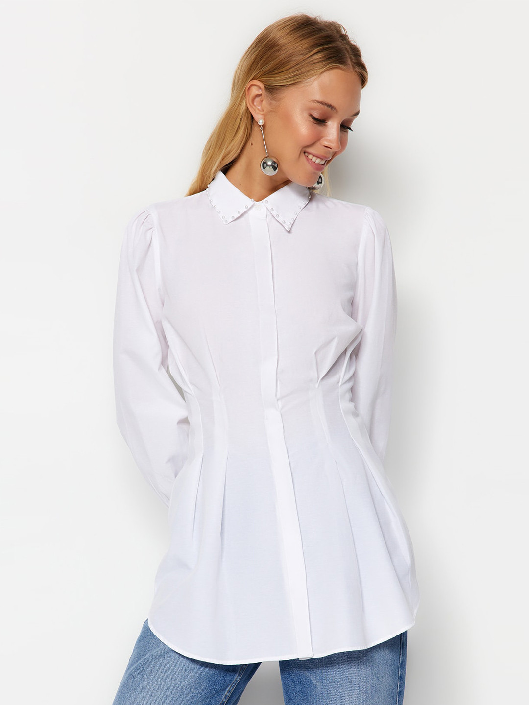 

Trendyol Spread Collar Longline Casual Shirt, White