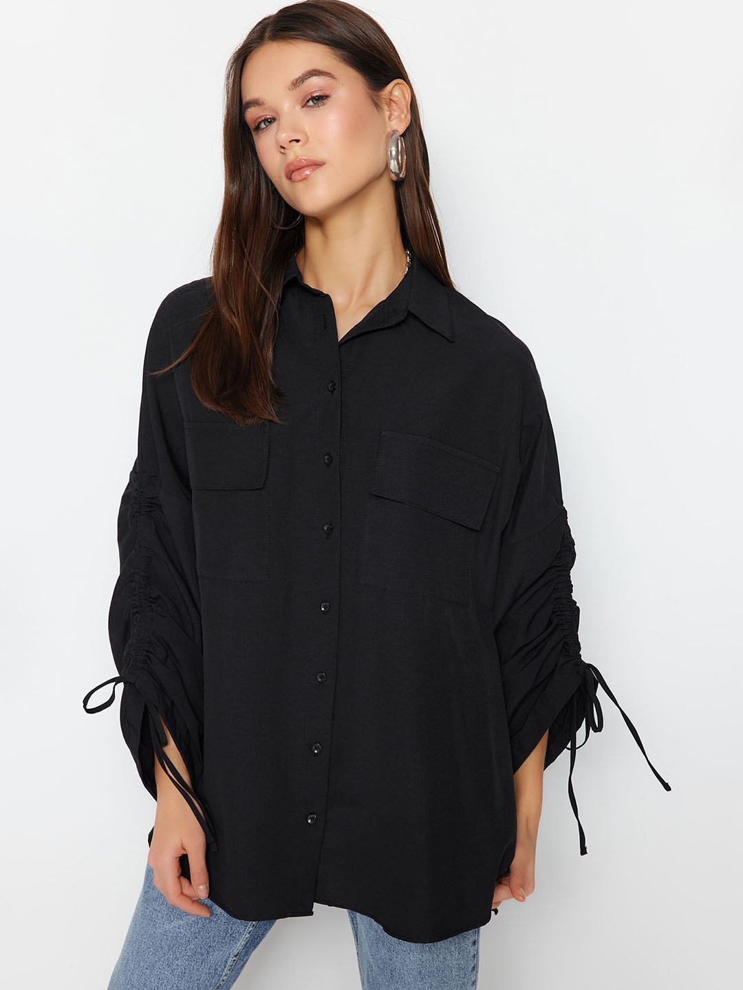 

Trendyol Spread Collar Casual Shirt, Black