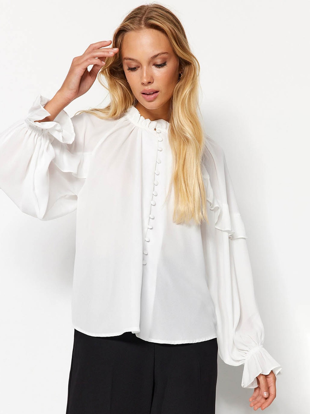 

Trendyol Band Collar Ruffles Puff Sleeve Casual Shirt, White