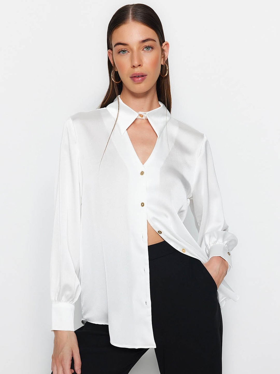 

Trendyol Women Opaque Casual Shirt, Na