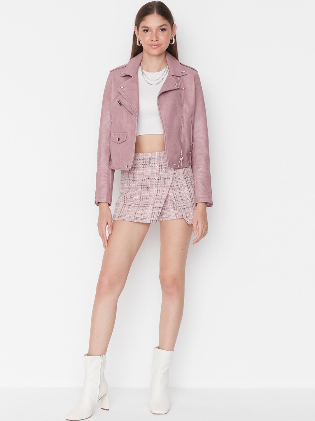

Trendyol Checked Pure Cotton Skorts, Pink