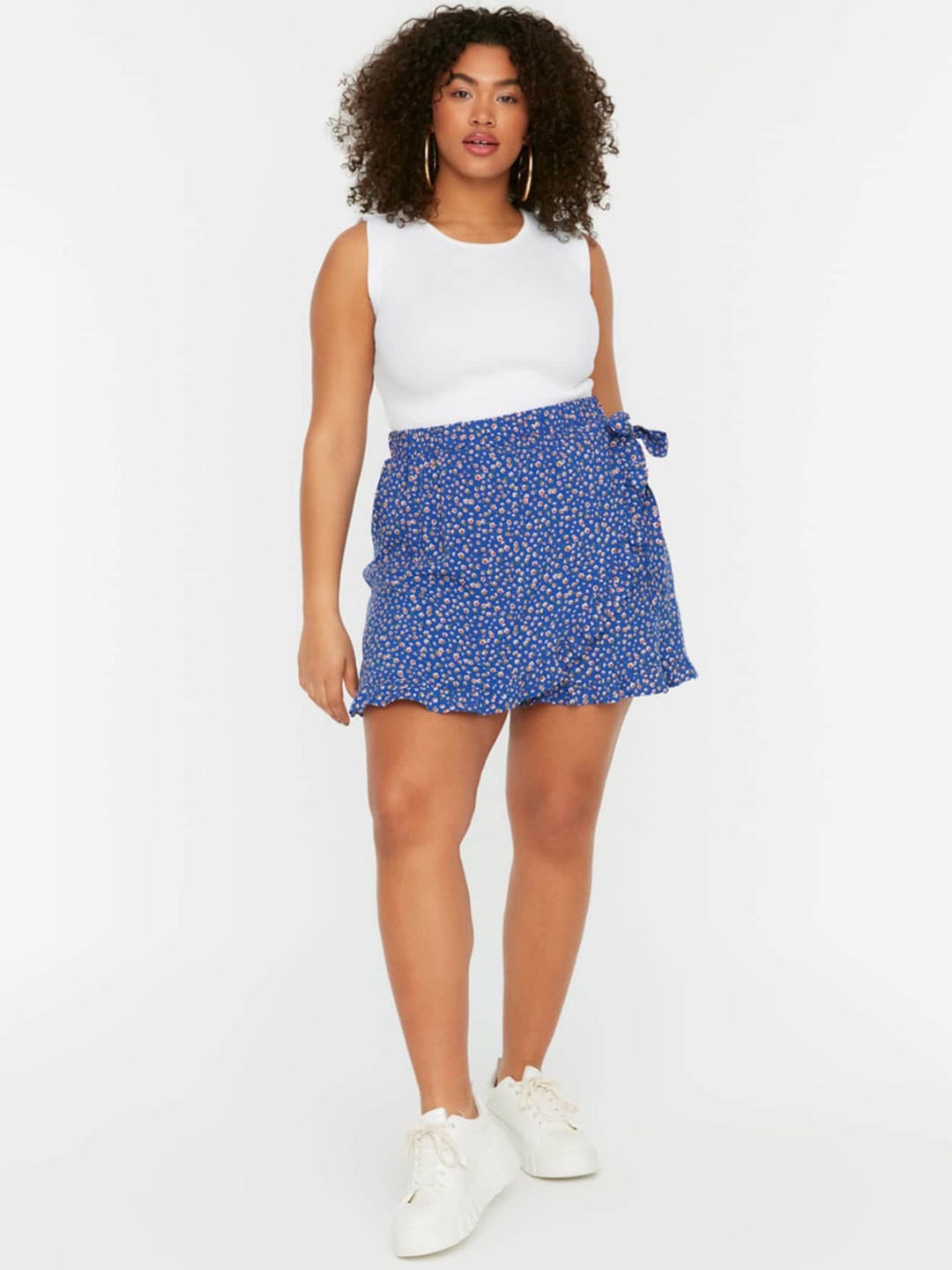 

Trendyol Floral Printed Skorts, Blue