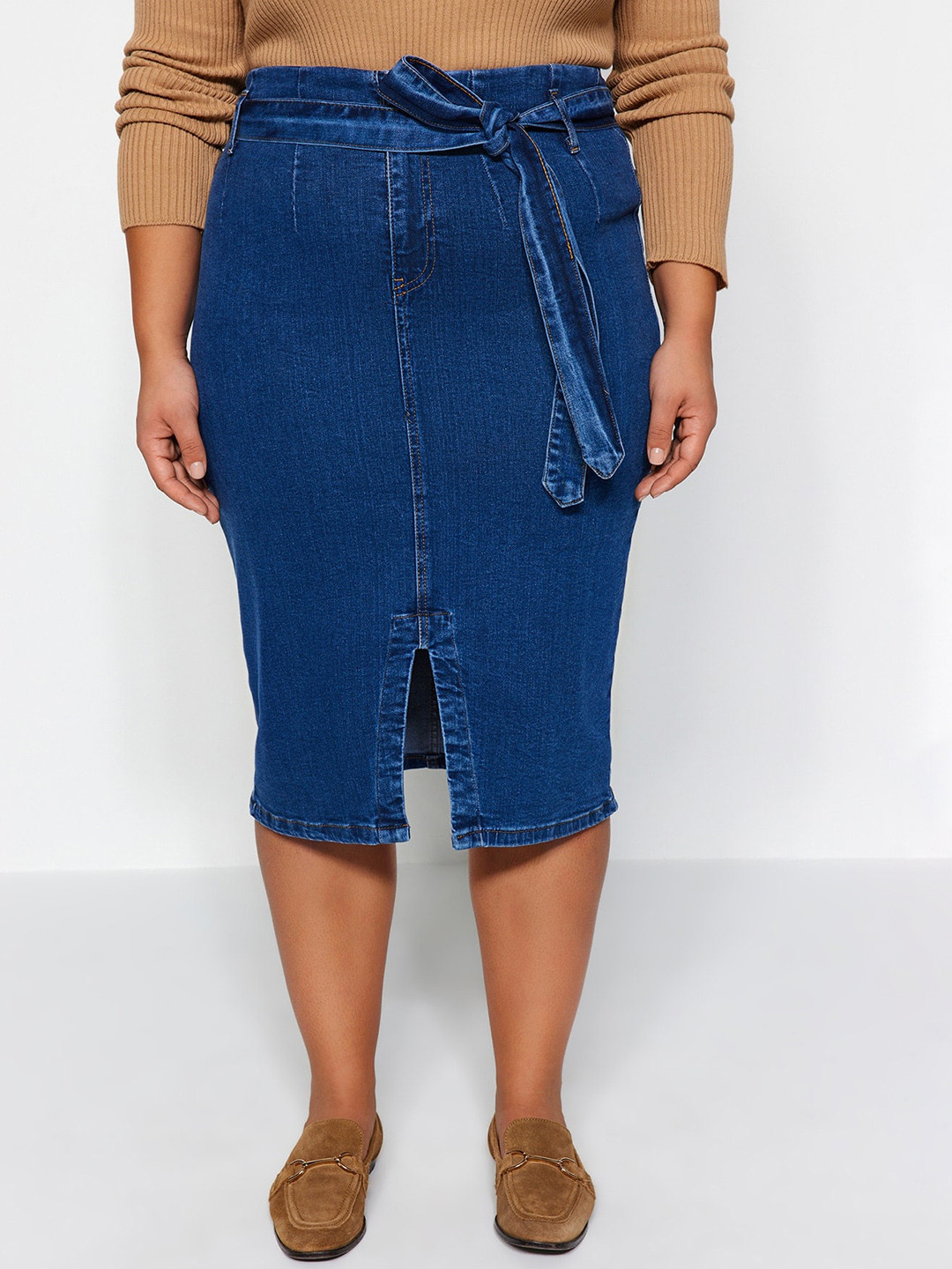 

Trendyol Plus Size Front Slit Tie-Up A-Line Midi Skirt, Blue