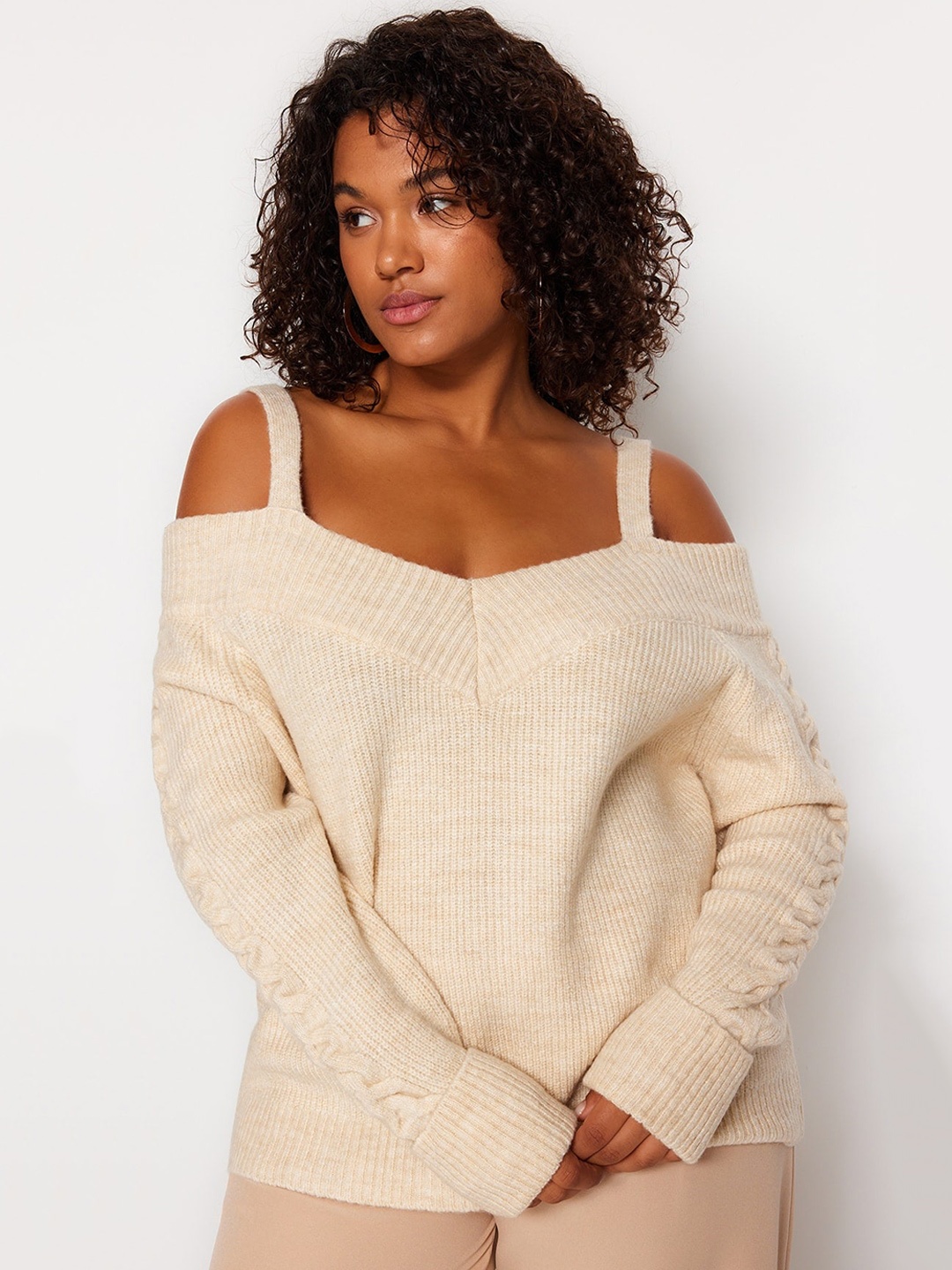 

Trendyol Ribbed Acrylic Pullover Sweaters, Cream