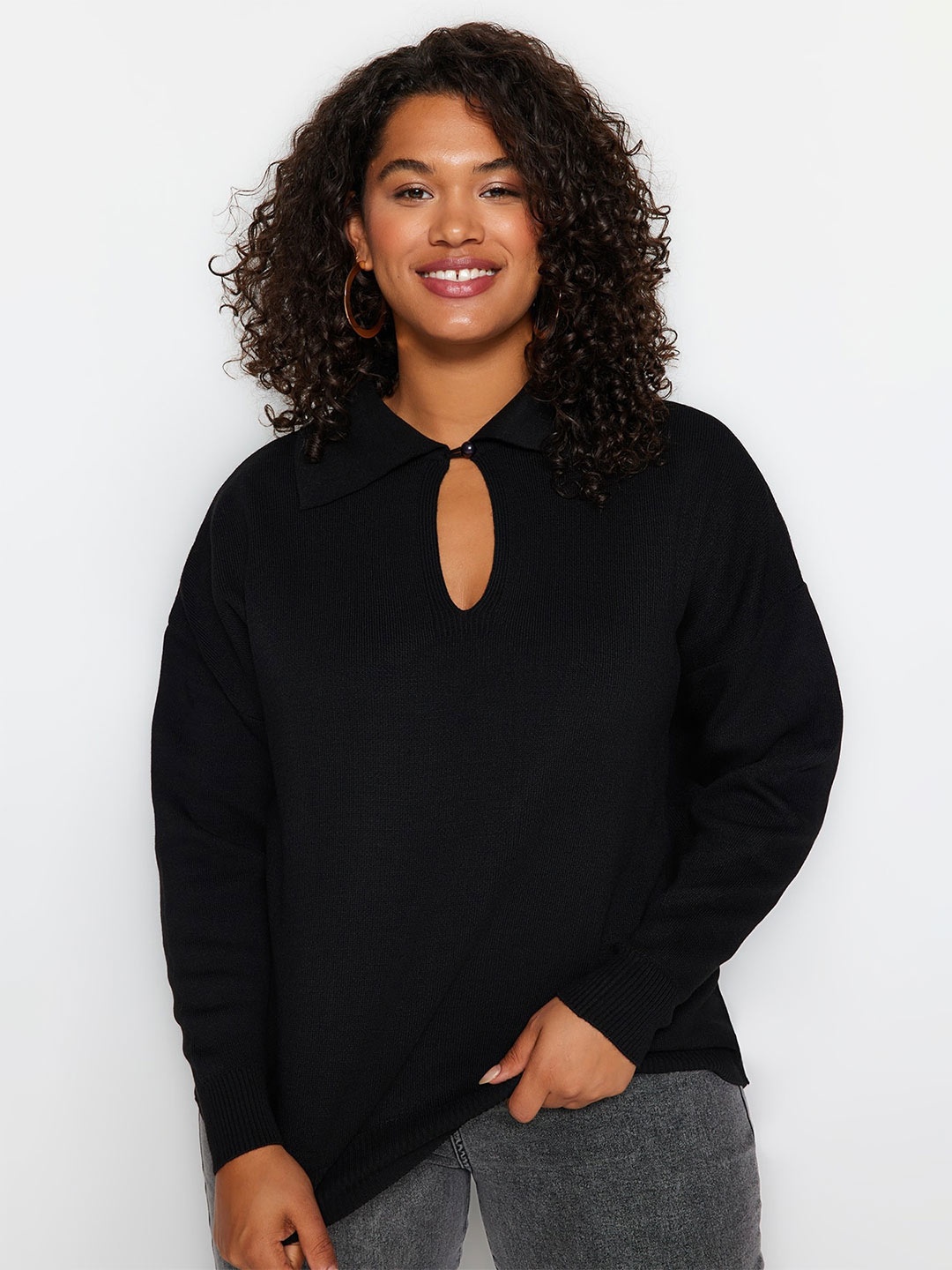 

Trendyol Keyhole Neck Acrylic Pullover, Black