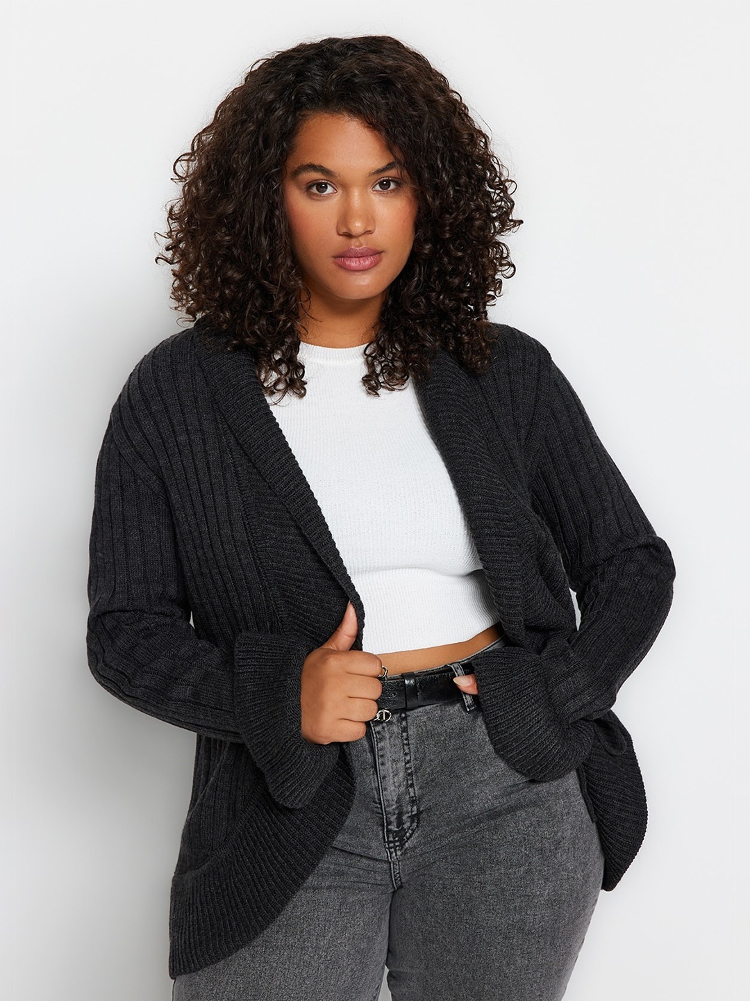 

Trendyol Ribbed Acrylic Front-Open Sweaters, Charcoal