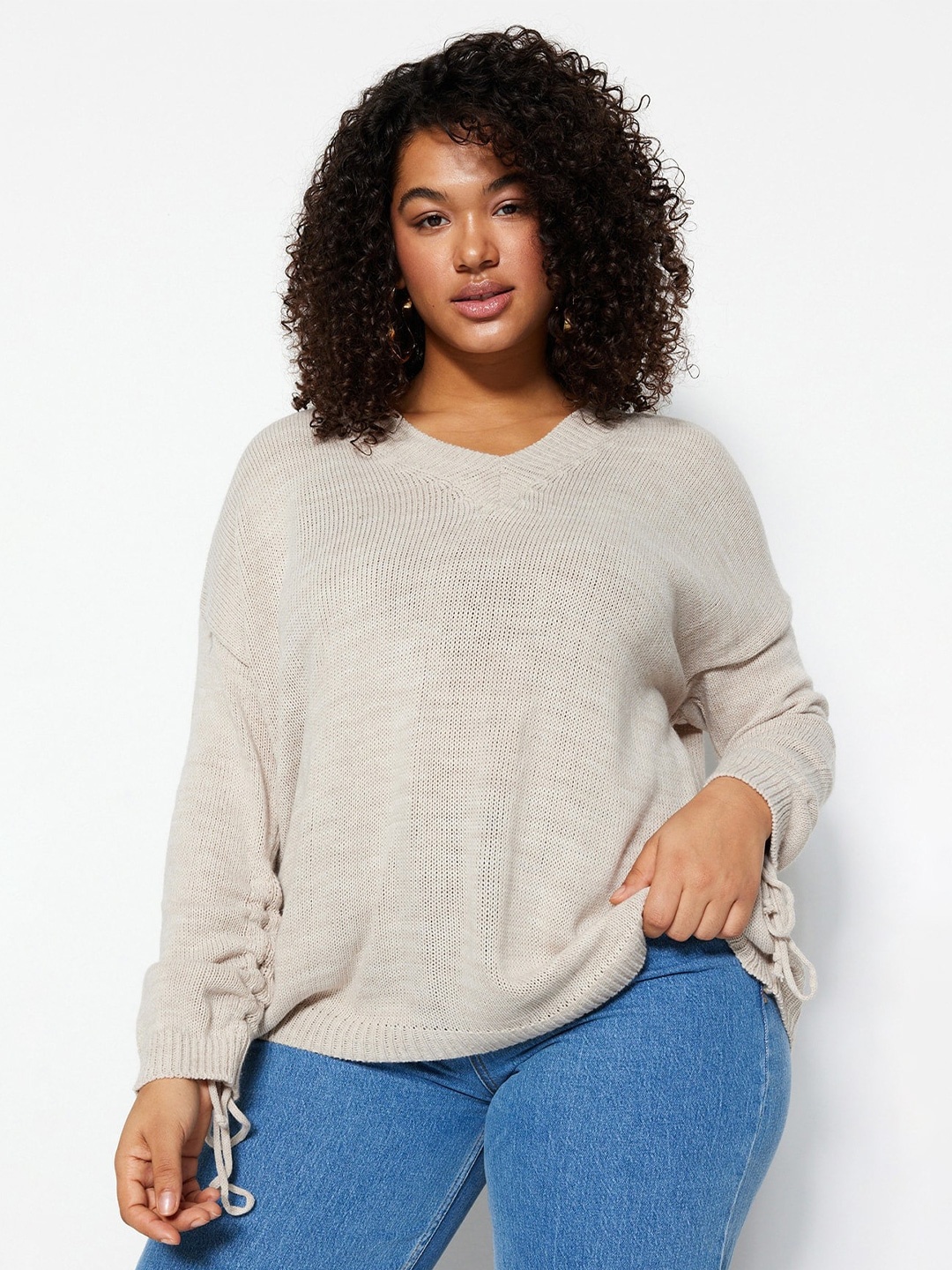 

Trendyol Ribbed V-Neck Pullover Sweater, Beige