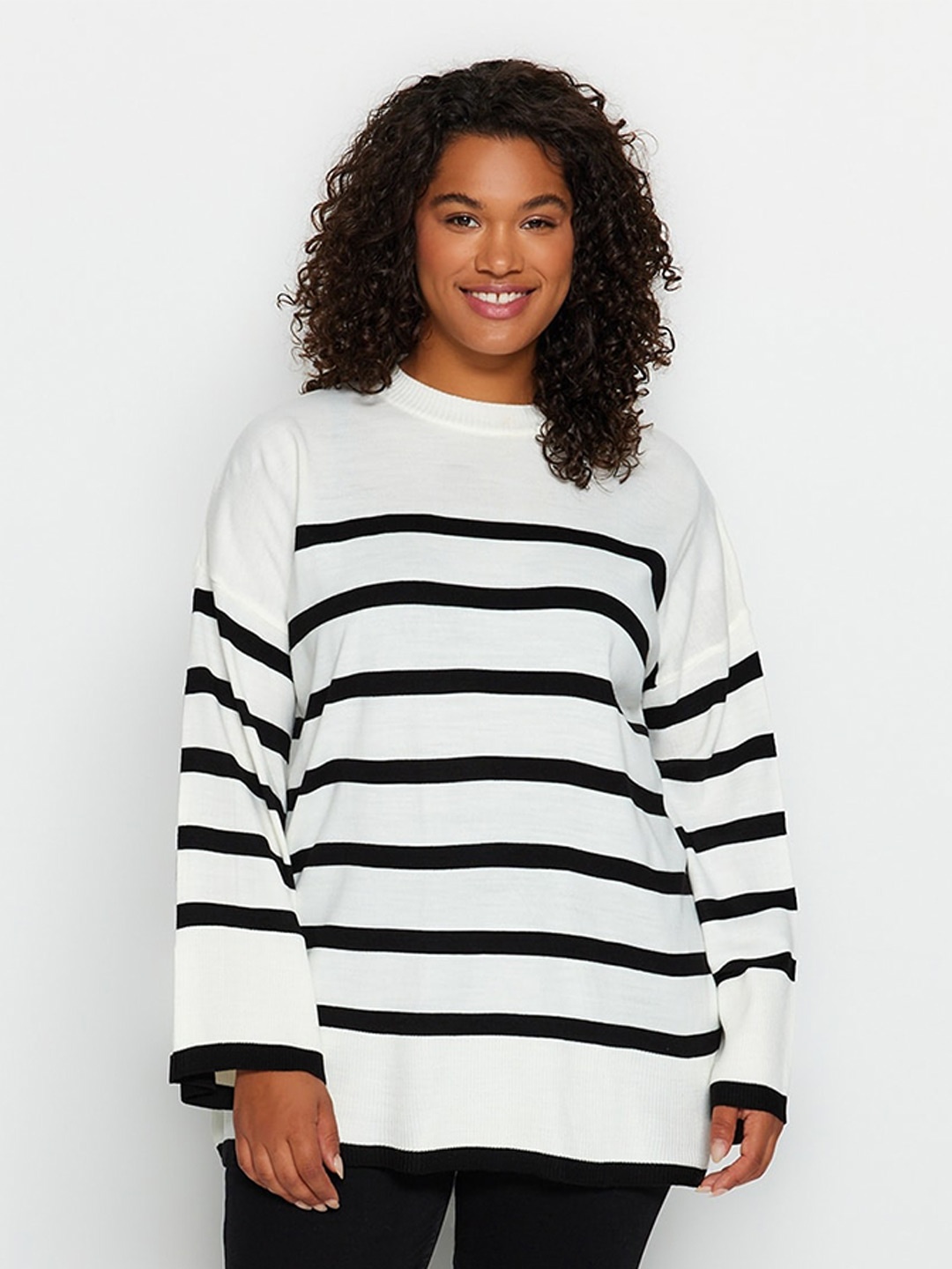 

Trendyol Striped Long Sleeves Acrylic Pullover, White