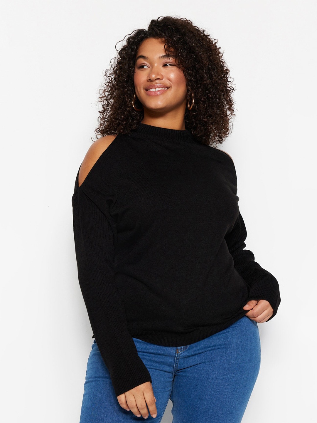 

Trendyol High Neck Cold-Shoulder Sleeves Pure Acrylic Pullover, Black