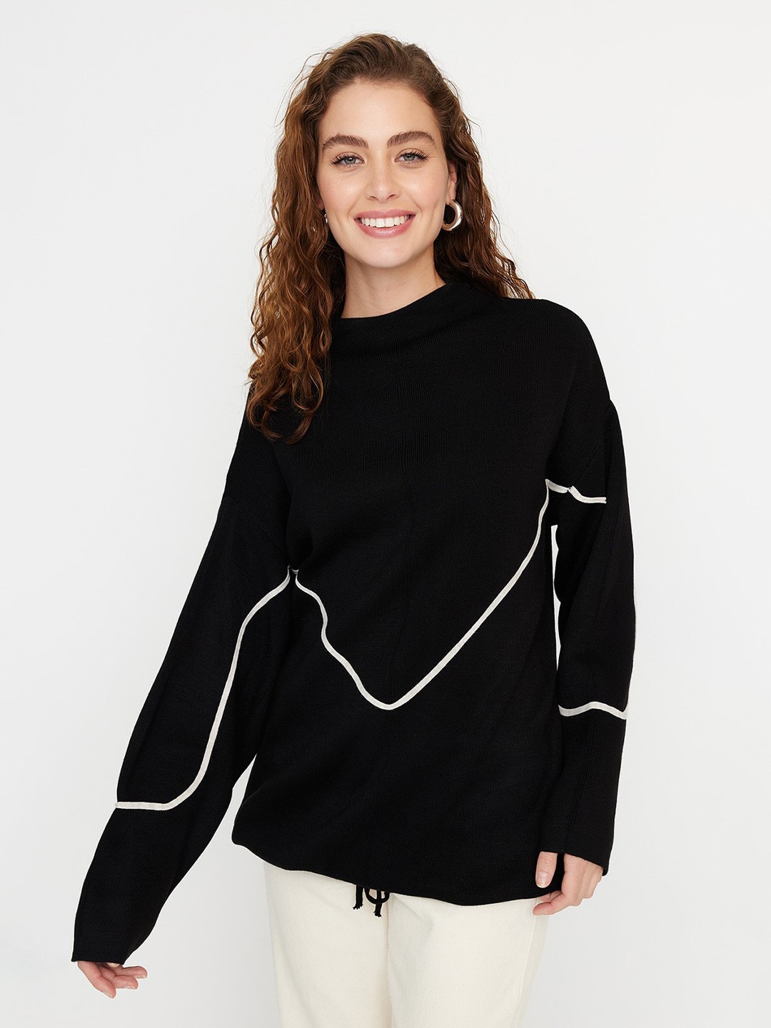 

Trendyol Contrast Piping Pure Acrylic Pullover, Black