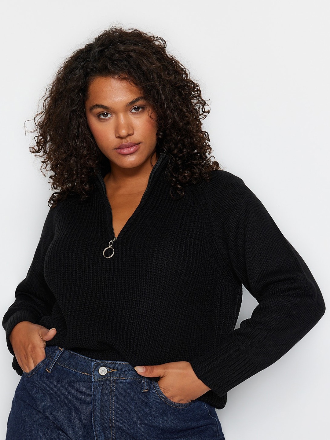 

Trendyol Plus Size High Neck Ribbed Acrylic Pullover, Black