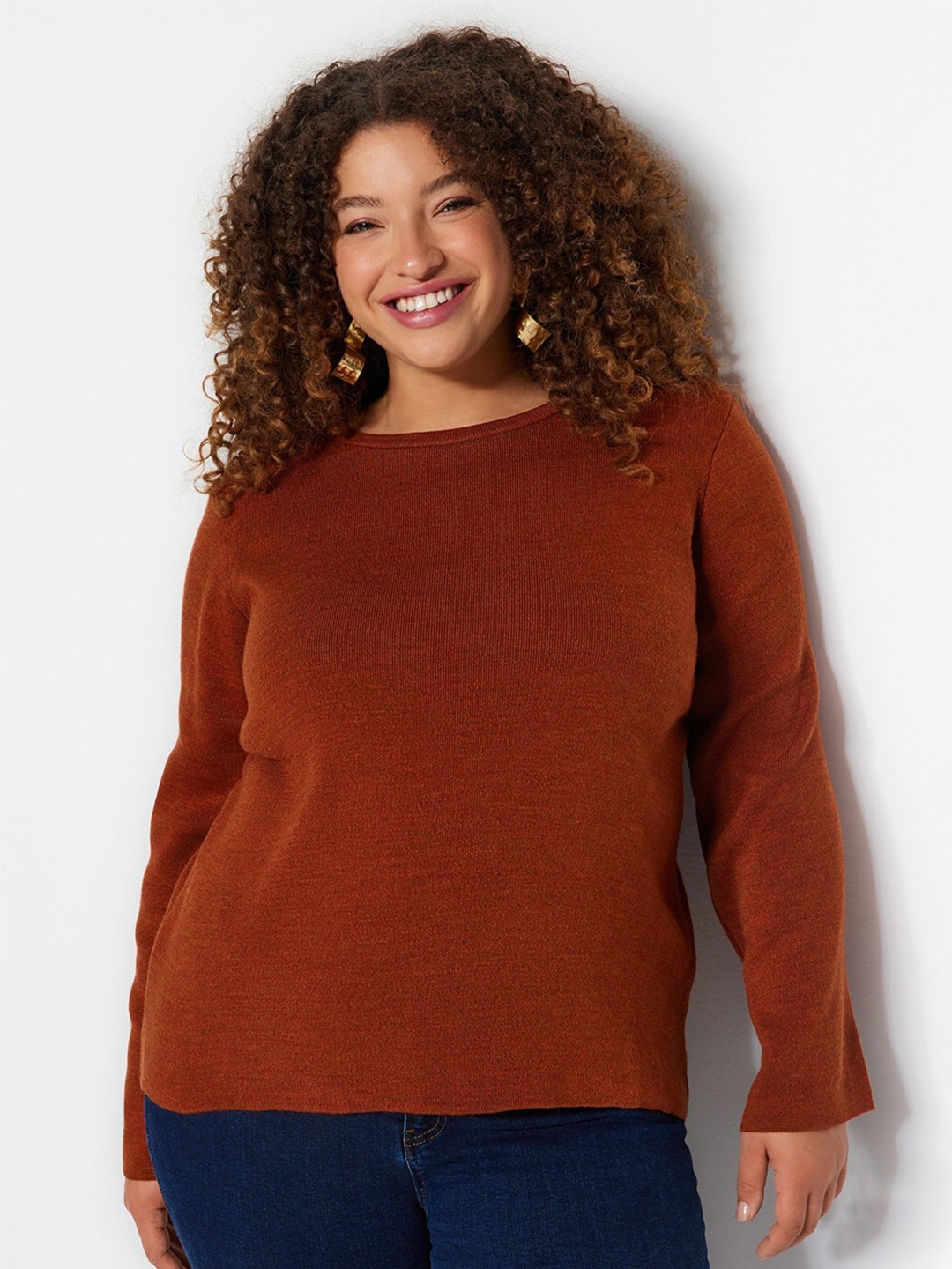 

Trendyol Plus Size Round Neck Acrylic Pullover, Brown