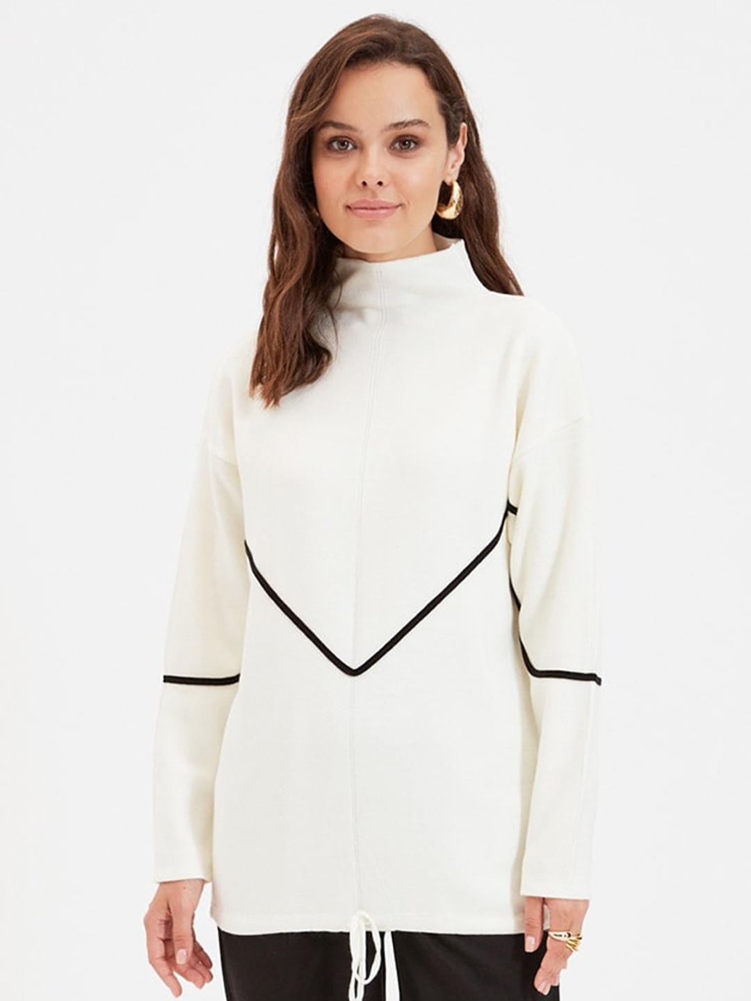 

Trendyol Turtle Neck Acrylic Longline Pullover, White