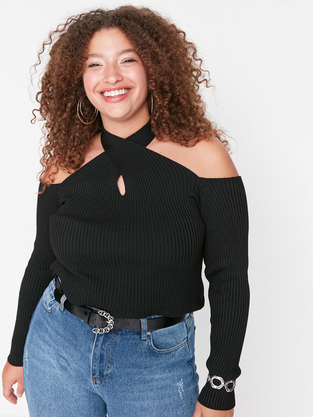 

Trendyol Ribbed Halter Neck Pullover Sweater, Black