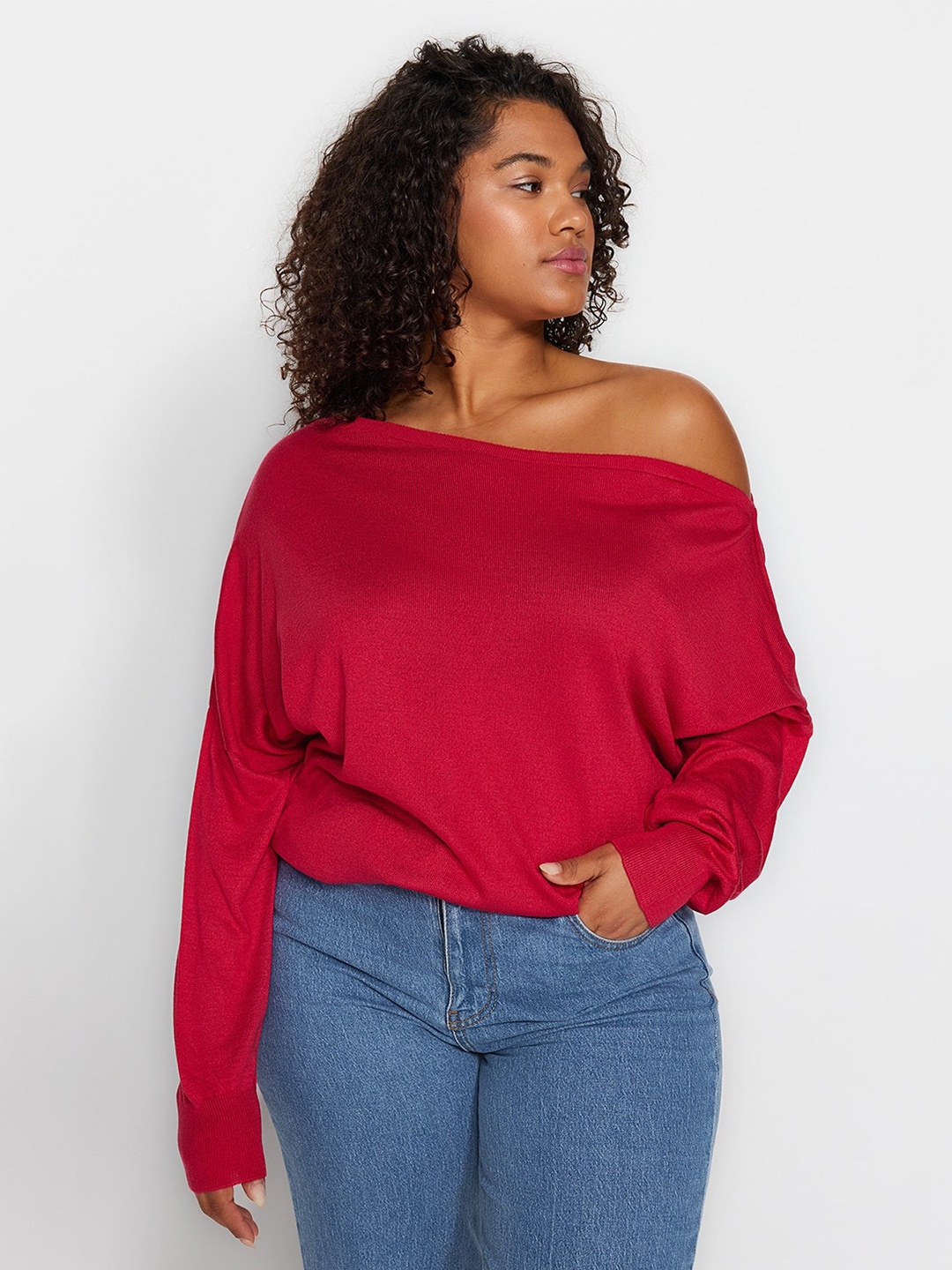 

Trendyol Off-Shoulder Long Sleeves Pullover, Red