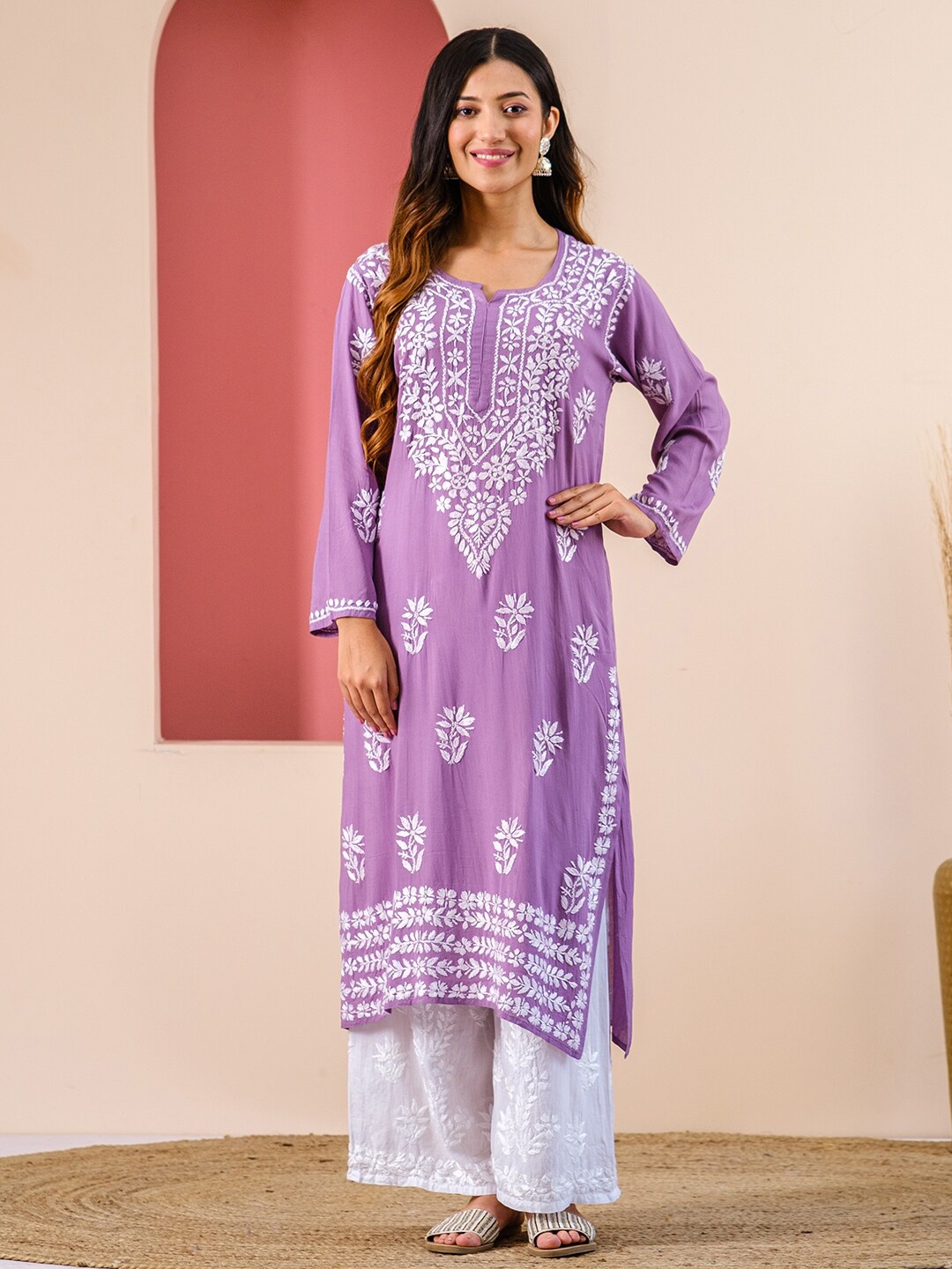 

Chowkhat Ethnic Motifs Embroidered Chikankari Kurta, Purple