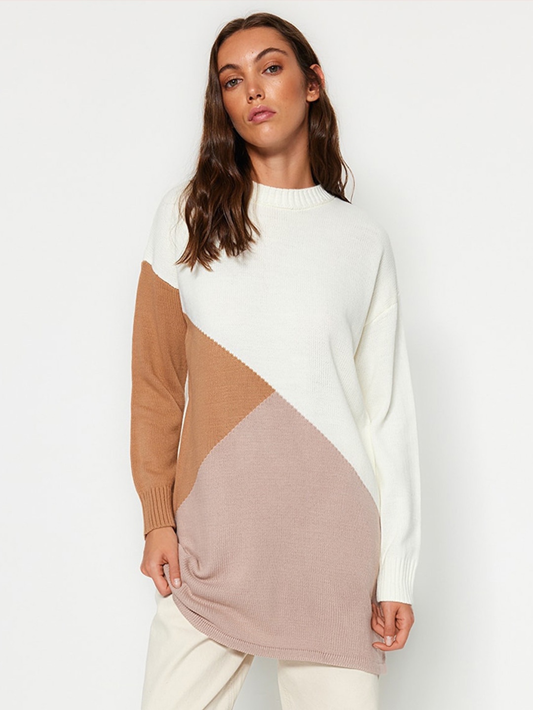 

Trendyol Colourblocked Longline Pullover, Beige