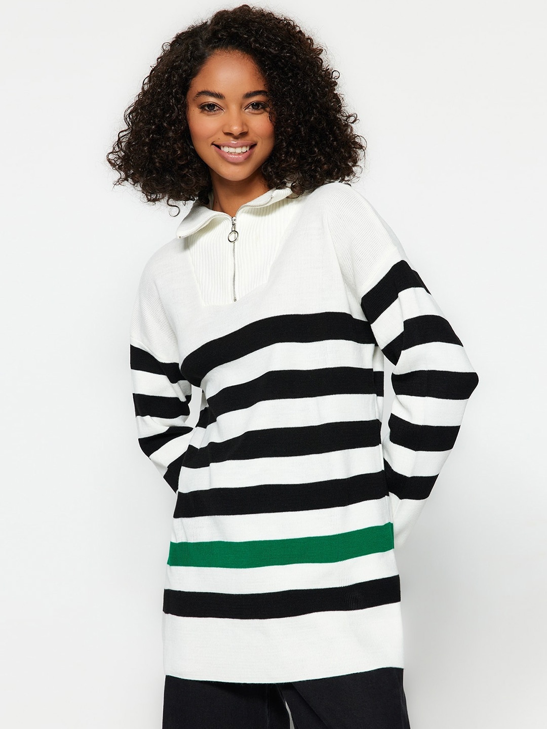 

Trendyol Striped Pullover Sweater, White