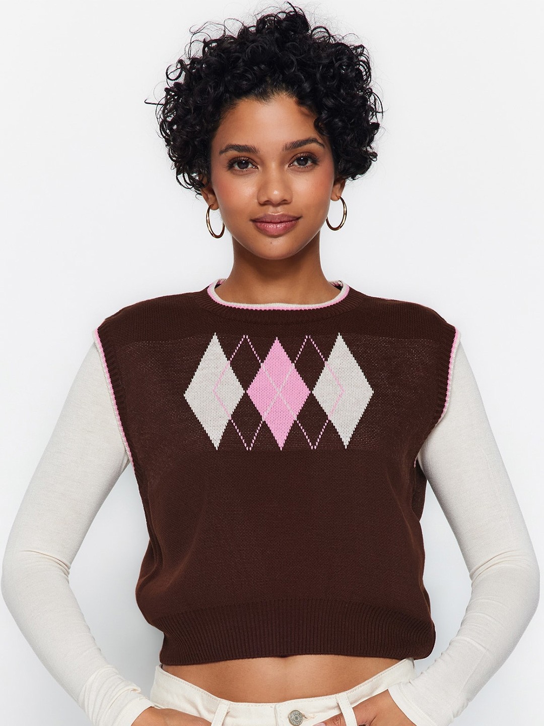 

Trendyol Geometric Embroidered Acrylic Crop Sweater Vest, Brown