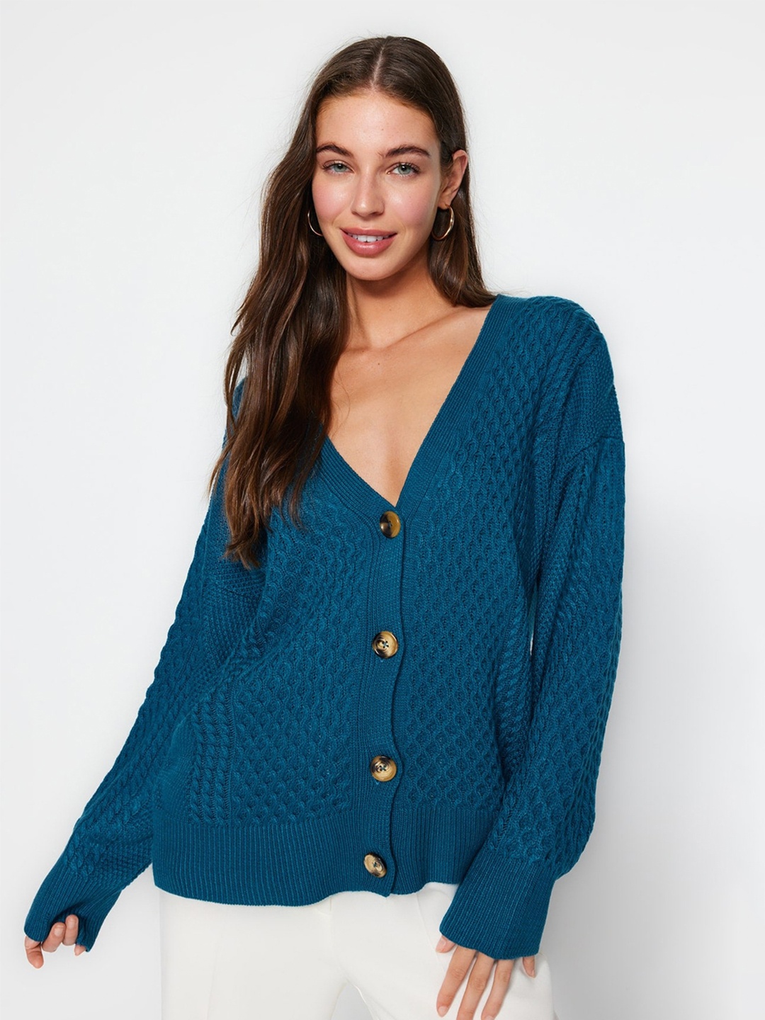 

Trendyol V-Neck Cable Knit Pure Acrylic Cardigan Sweaters, Blue