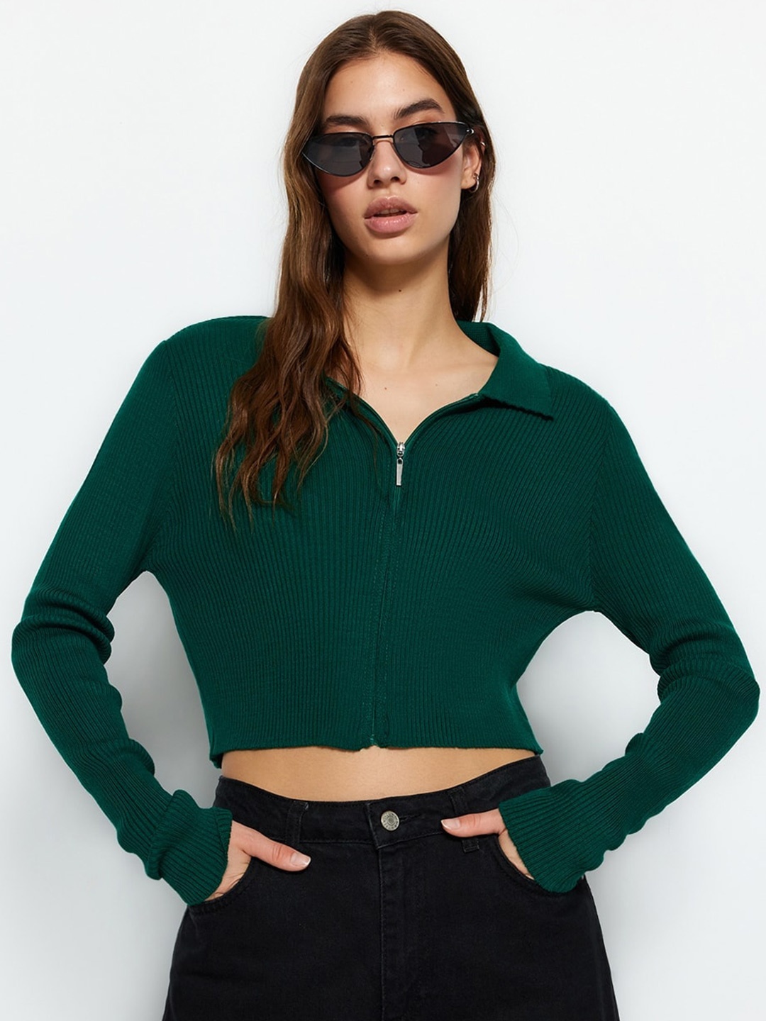 

Trendyol Ribbed Shirt Collar Long Sleeve Zip Detail Crop Acrylic Pullover Sweaters, Green