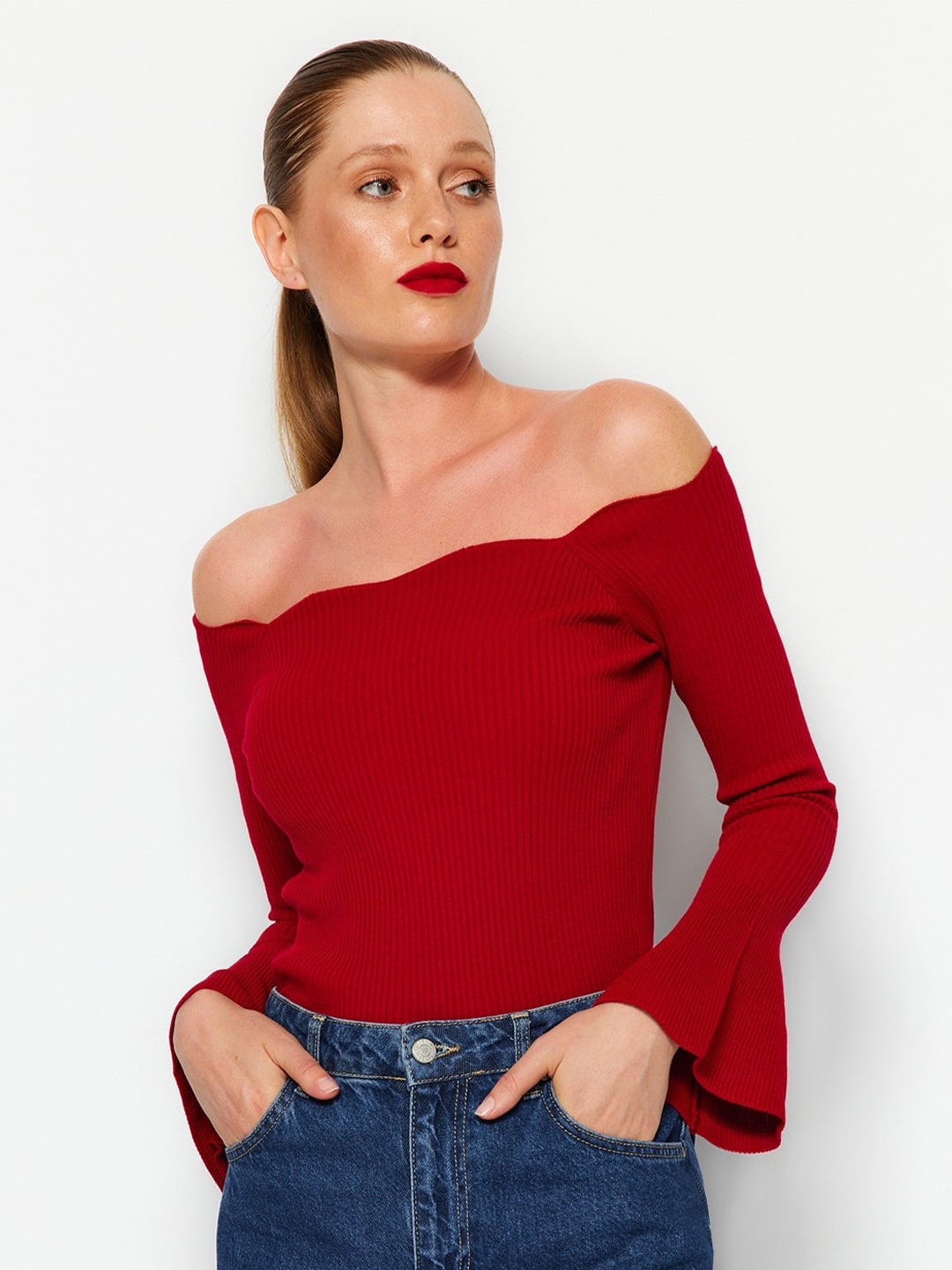

Trendyol Self Designed Off Shoulder Acrylic Fitted Top, Red