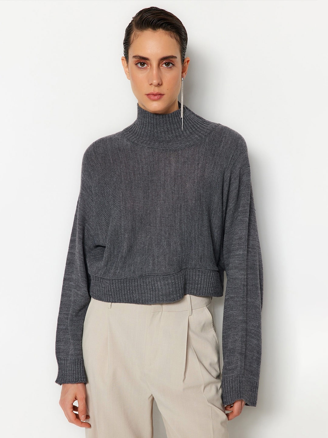 

Trendyol Mock Neck Acrylic Pullover, Grey
