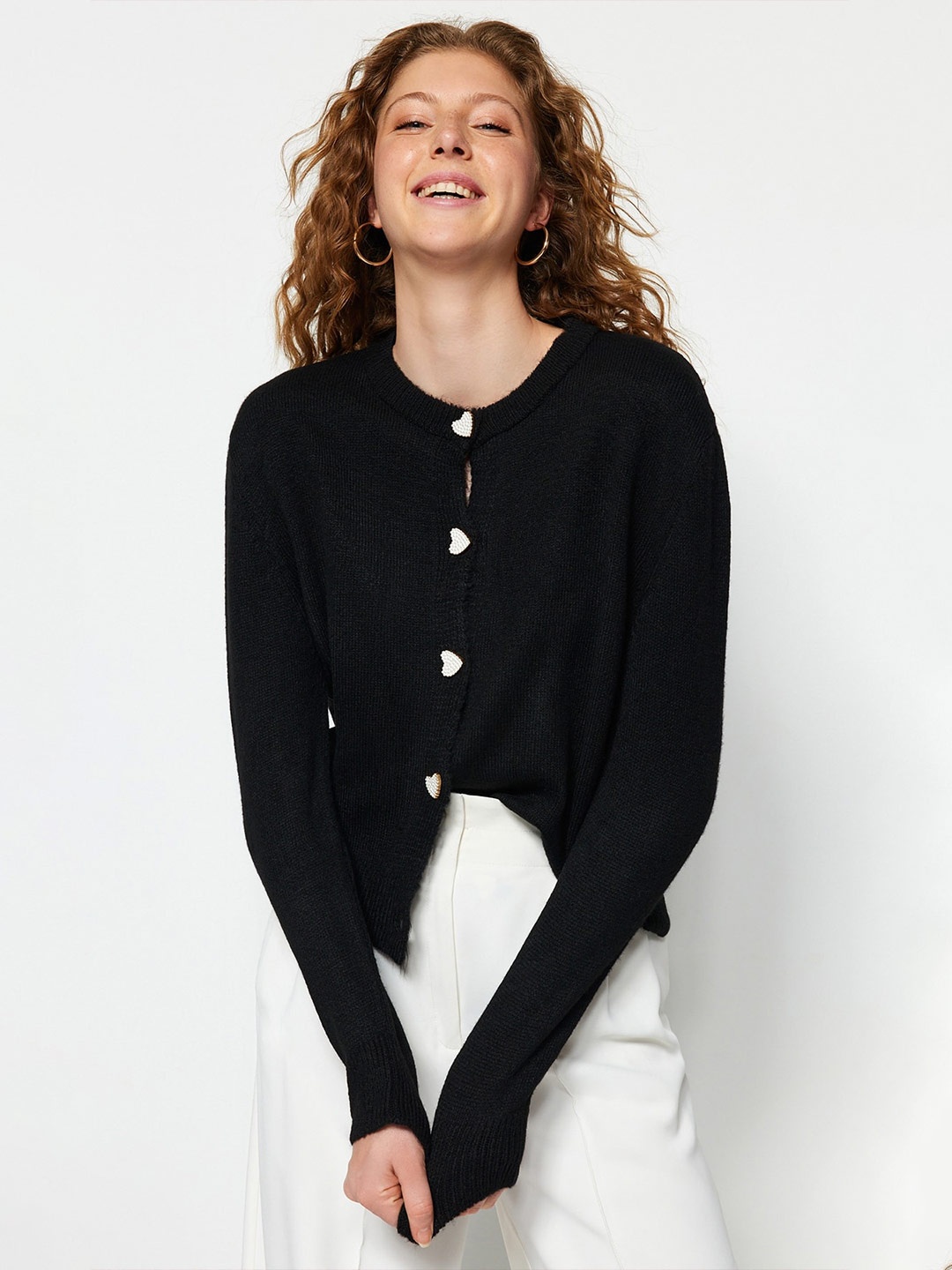 

Trendyol Round Neck Acrylic Cardigan, Black
