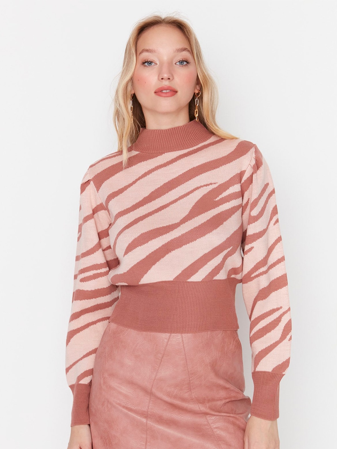 

Trendyol Striped Mock Collar Acrylic Pullover, Pink