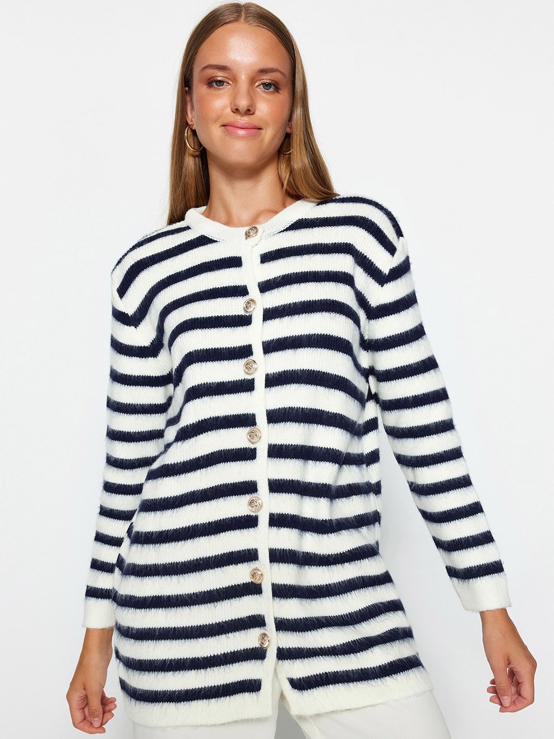 

Trendyol Striped Round Neck Acrylic Cardigan, White