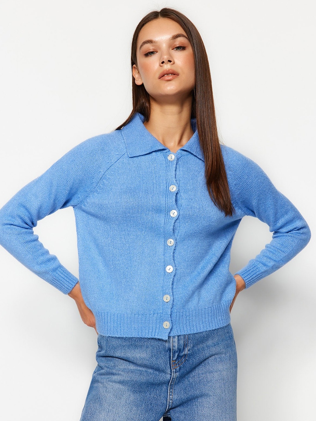 

Trendyol Spread Collar Long Sleeves Cardigan, Blue