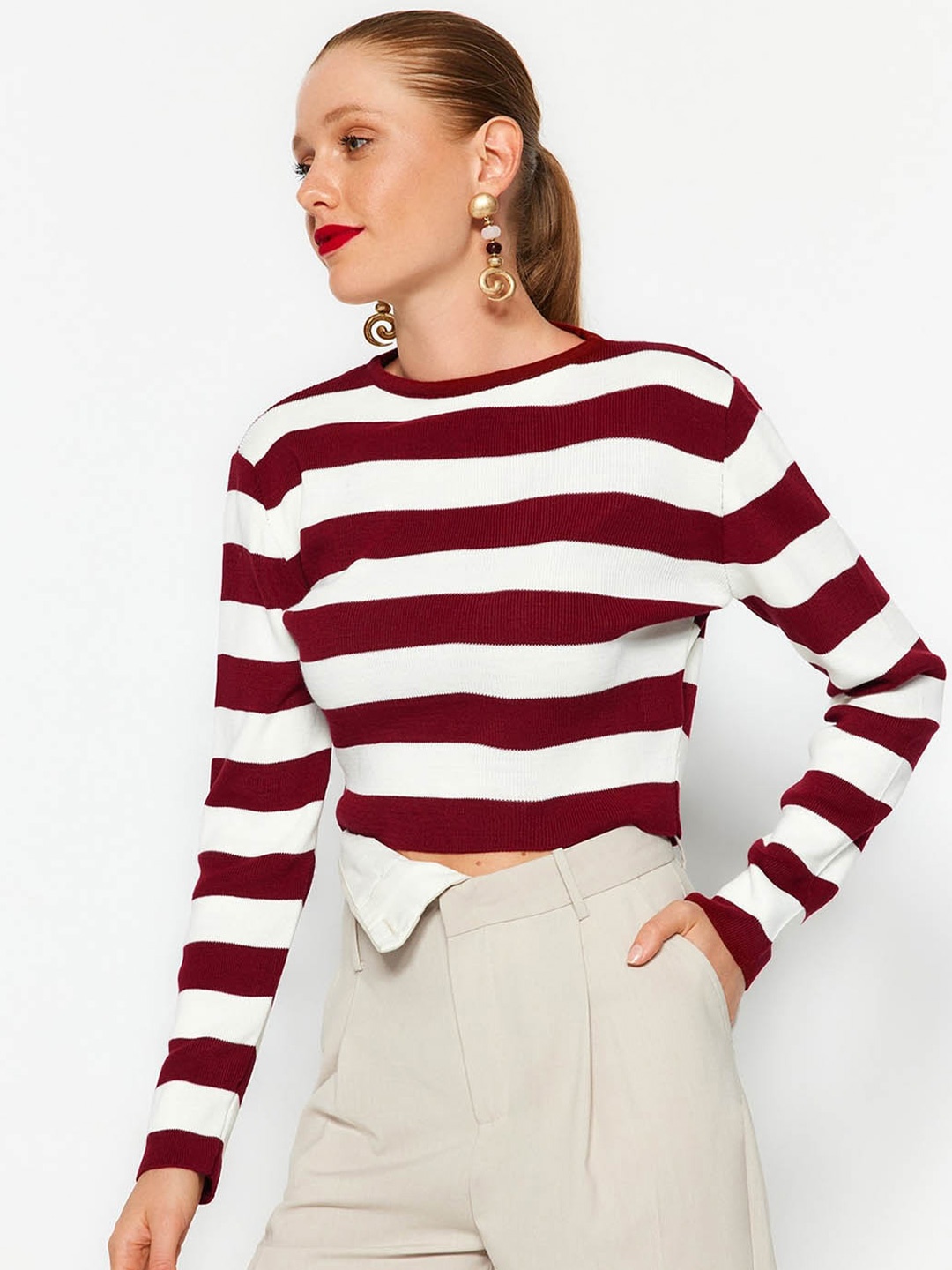 

Trendyol Striped Long Sleeves Crop Acrylic Pullover, White