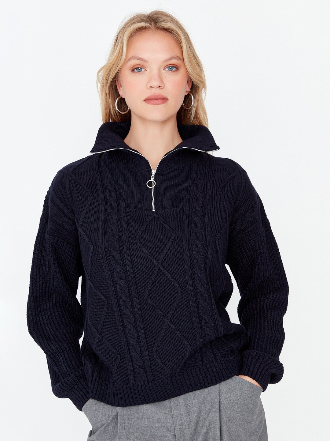 

Trendyol Self Design Cable Knit Acrylic Pullover, Navy blue